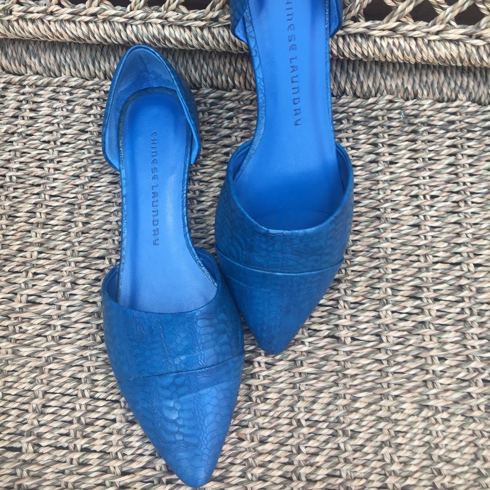 Beautiful color Chinese Laundry Shoes - Picture 7 of 8